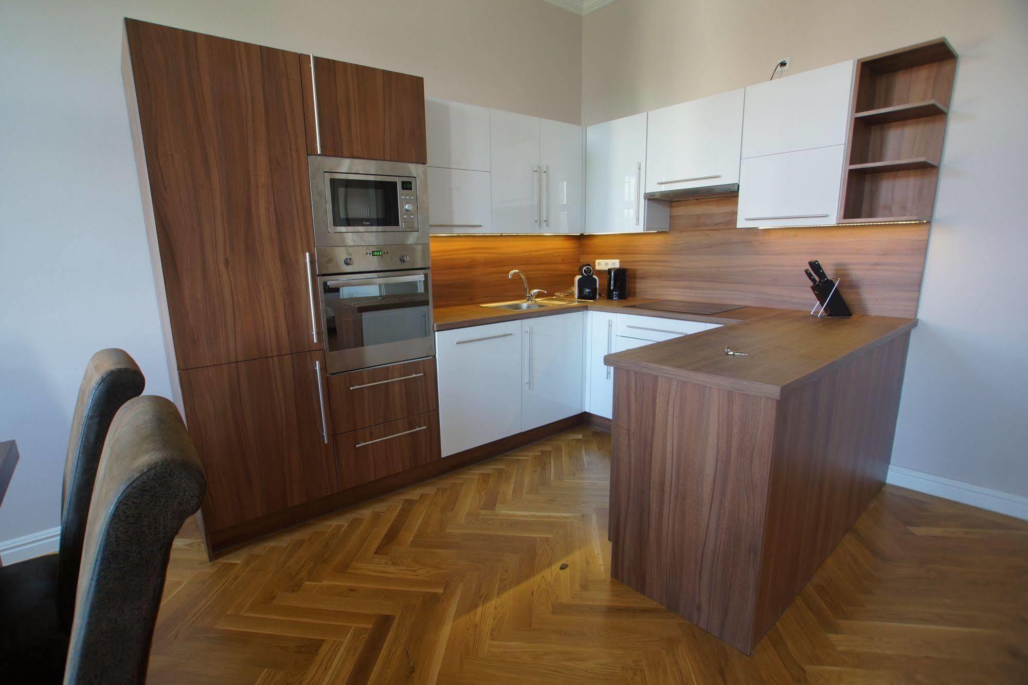 Imperial Apartments Schoenbrunn - Contactless Check-In Wiedeń Zewnętrze zdjęcie